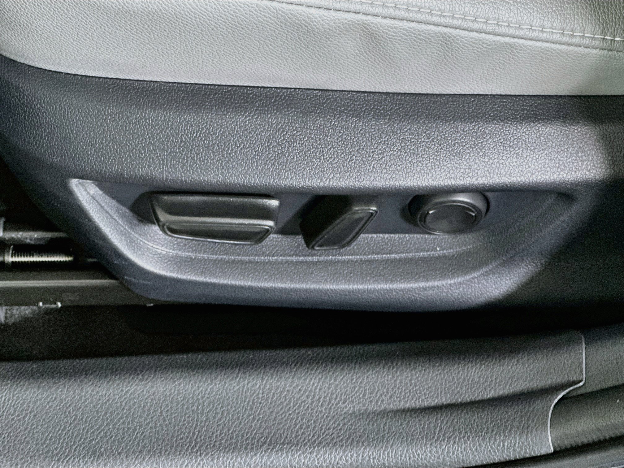 Certified 2026 Toyota Camry SE FWD image 13