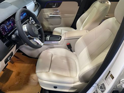 New 2026 Mercedes-Benz GLA 250 4MATIC image 9