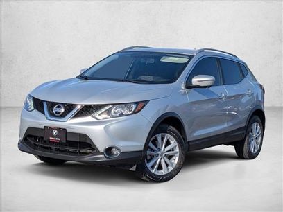 Used 2017 Nissan Rogue Sport SV w/ SV Premium Package