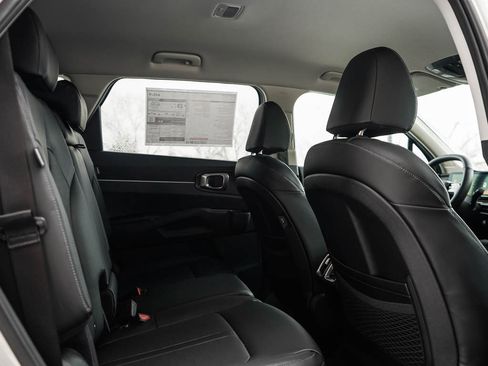 New 2026 Kia Sorento EX image 13