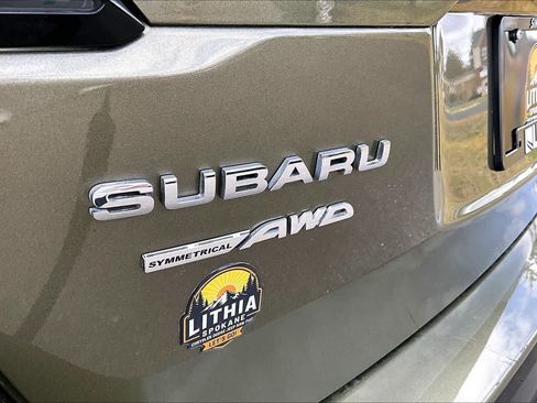 Used 2025 Subaru Outback Premium AWD/4WD image 7