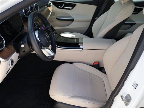 Used 2025 Mercedes-Benz C 300 4MATIC Sedan image 22