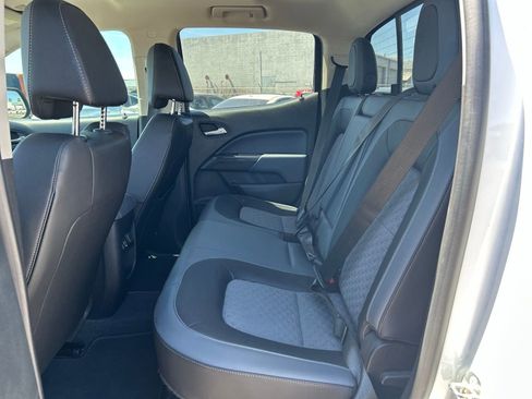 Used 2020 Chevrolet Colorado Z71 image 13