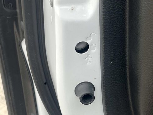 Used 2022 RAM 1500 Laramie w/ Sport Appearance Package image 14