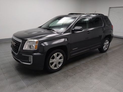 Used 2017 GMC Terrain SLE w/ Convenience Package AWD/4WD image 2