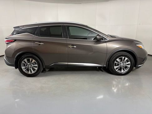 Used 2015 Nissan Murano SL w/ SL Technology Package FWD image 9