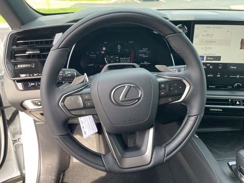 New 2026 Lexus RX 350 AWD image 23