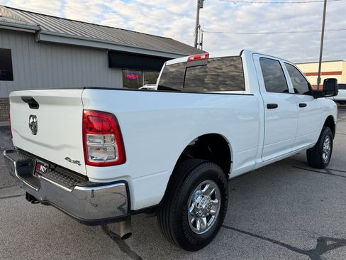 Used 2024 RAM 2500 Tradesman w/ Chrome Appearance Group image 6