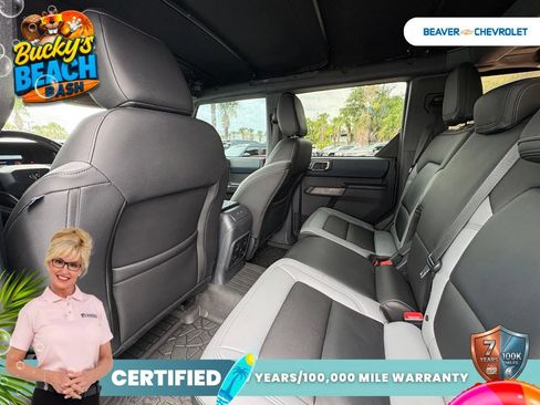 Used 2022 Ford Bronco Outer Banks w/ Sasquatch Package AWD/4WD image 15