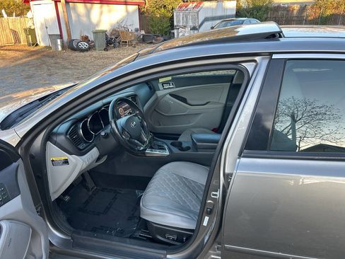 Used 2013 Kia Optima EX w/ Premium Pkg image 8