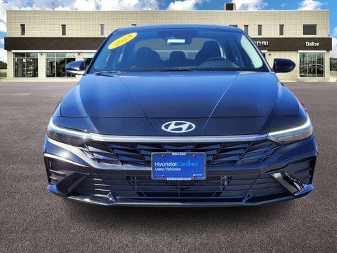 Certified 2024 Hyundai Elantra Blue FWD image 8