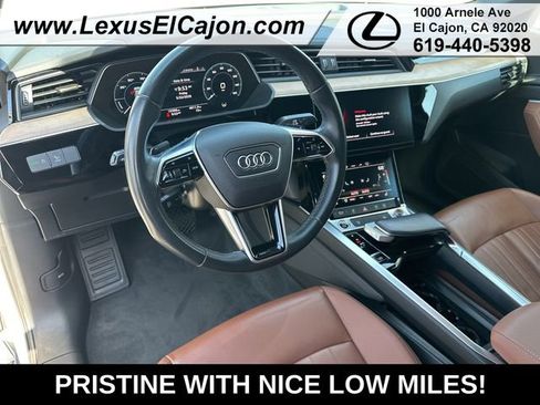 Used 2024 Audi Q8 e-tron Premium AWD/4WD image 12