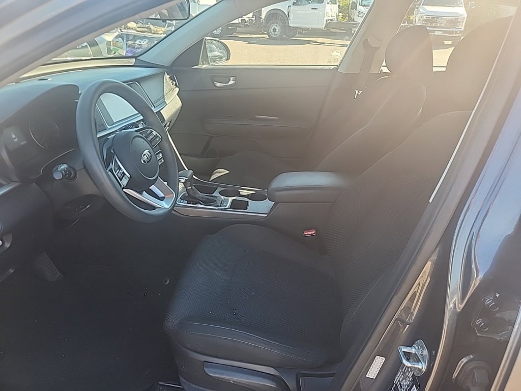 Used 2020 Kia Optima LX FWD image 18