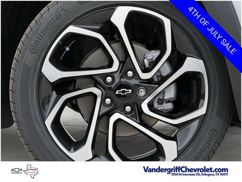 New 2026 Chevrolet Trax RS w/ Driver Confidence Package FWD image 9