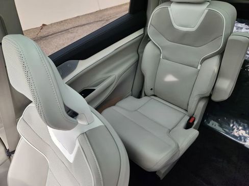 New 2025 Volvo EX90 Ultra w/ Protection Package Premier image 13