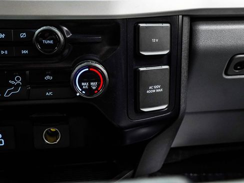 Used 2024 Ford F250 XLT image 26