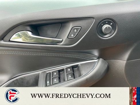 Used 2017 Chevrolet Cruze Premier w/ RS Package image 12