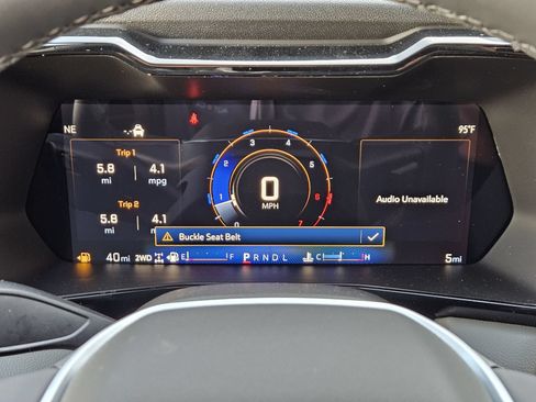 New 2026 Chevrolet Colorado ZR2 w/ Technology Package AWD/4WD image 19