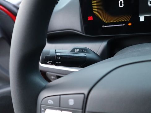 New 2025 Kia K4 LXS image 30