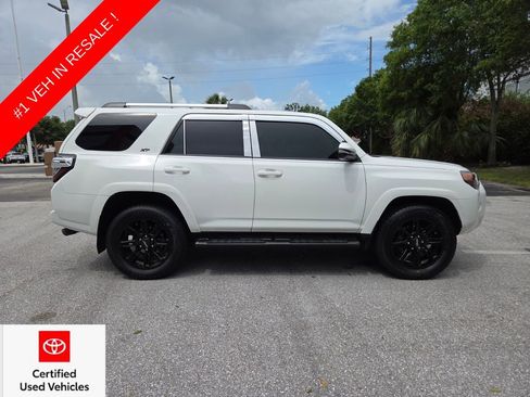 Certified 2023 Toyota 4Runner SR5 Premium w/ Moonroof Package AWD/4WD image 12