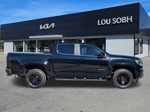 Used 2019 Chevrolet Colorado LT image 2