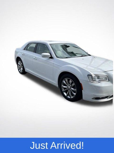 Used 2015 Chrysler 300 Limited w/ Driver Convenience Group AWD/4WD image 1