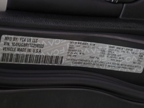 Used 2026 Jeep Grand Cherokee Limited w/ Luxury Tech Group II RWD image 44