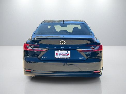New 2026 Toyota Camry XLE image 6