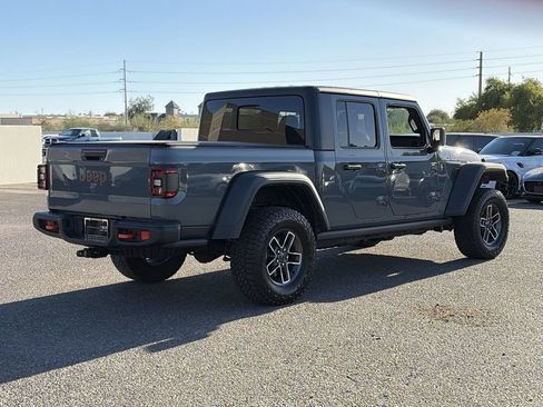 Used 2024 Jeep Gladiator Mojave w/ Technology Group AWD/4WD image 7