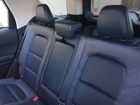 Used 2023 Ford Bronco Sport Outer Banks AWD/4WD image 13