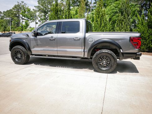 Used 2025 Ford F150 Raptor AWD/4WD image 7