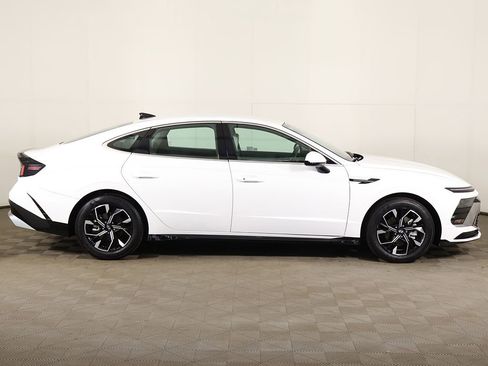 Used 2025 Hyundai Sonata SEL FWD image 18