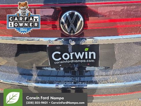 Used 2024 Volkswagen Atlas SEL AWD/4WD image 15