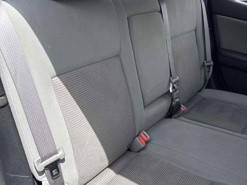 Used 2011 Nissan Sentra 2.0 S w/ Convenience Pkg FWD image 12