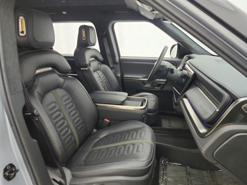 Used 2024 Rivian R1S Adventure Quad AWD/4WD image 16