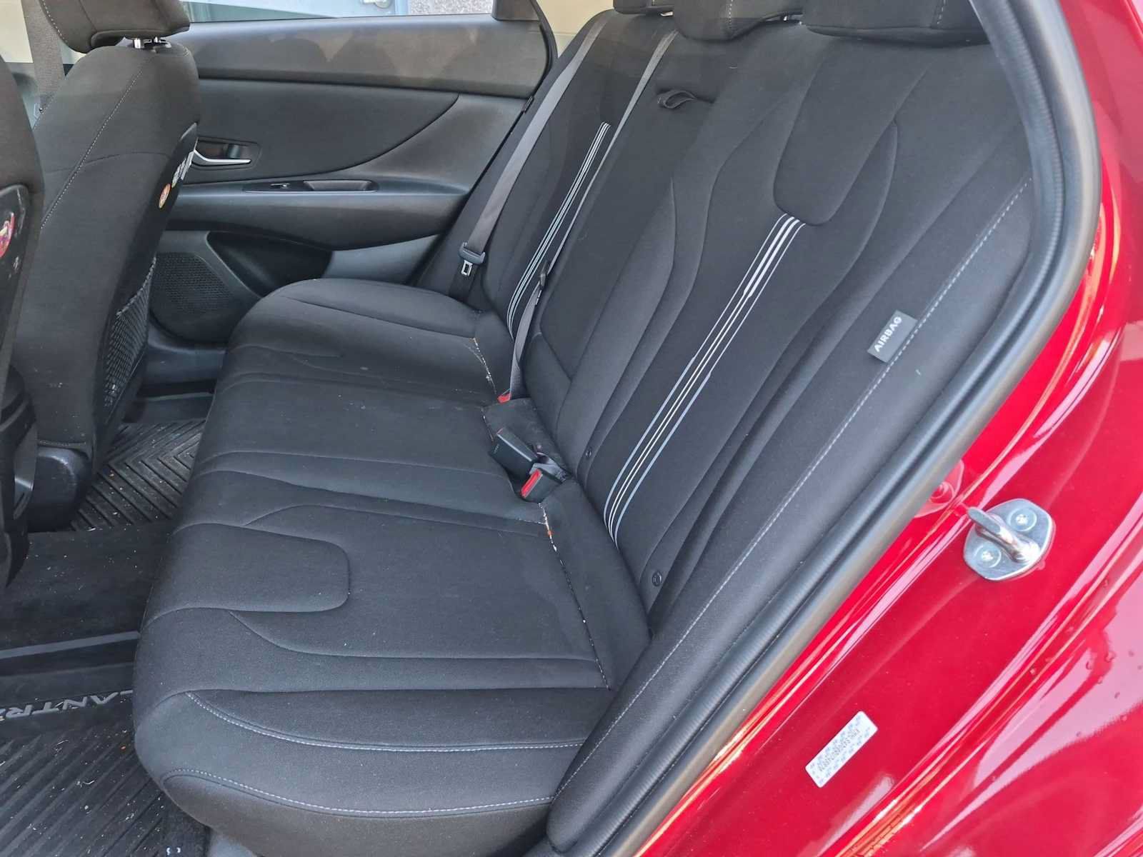Used 2024 Hyundai Elantra SEL w/ Convenience Package FWD image 19