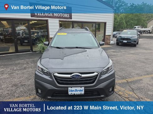 Used 2021 Subaru Outback Premium AWD/4WD image 2