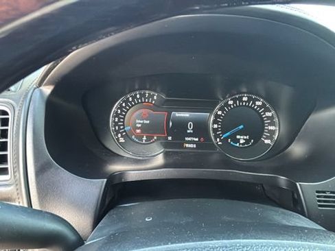 Used 2017 Ford Explorer Platinum AWD/4WD image 19