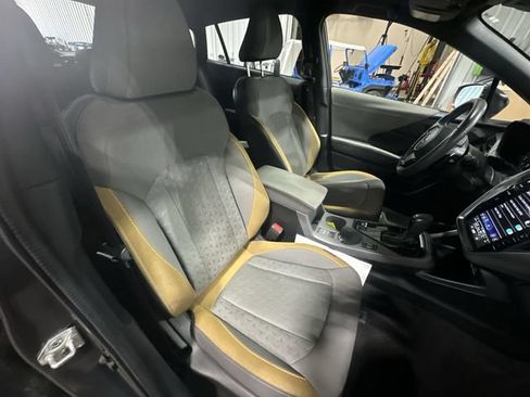 Used 2024 Subaru Crosstrek 2.5i Sport w/ Crosstrek Mirror Package AWD/4WD image 31