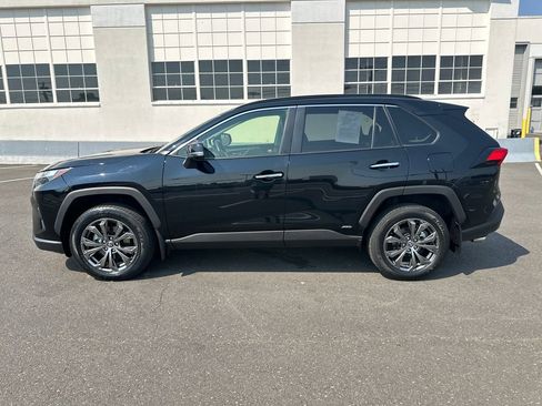 Used 2023 Toyota RAV4 Limited w/ Limited Grade Weather Package AWD/4WD image 3