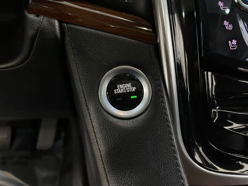 Used 2018 Cadillac Escalade Premium Luxury image 22