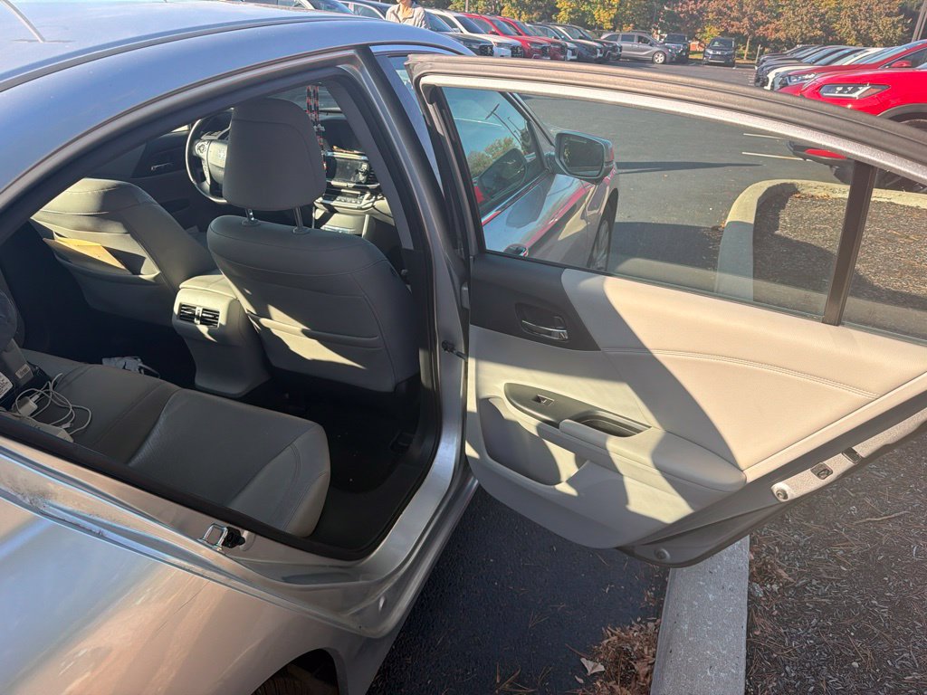 Used 2015 Honda Accord EX-L image 21
