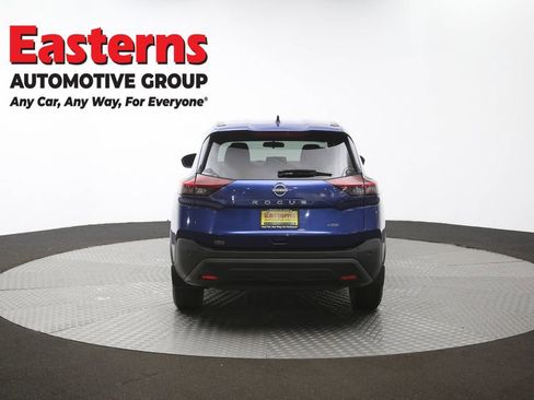 Used 2023 Nissan Rogue S AWD/4WD image 38