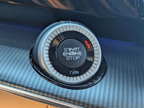 Used 2023 Jeep Grand Wagoneer Series III w/ Rear Seat Video Group 1 image 33