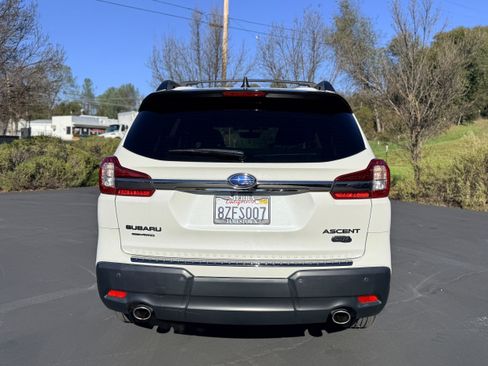 Used 2022 Subaru Ascent Onyx Edition image 7