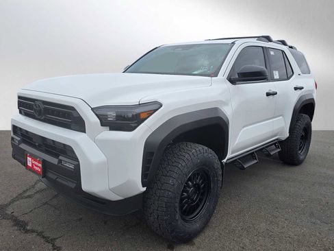 New 2026 Toyota 4Runner SR5 image 9