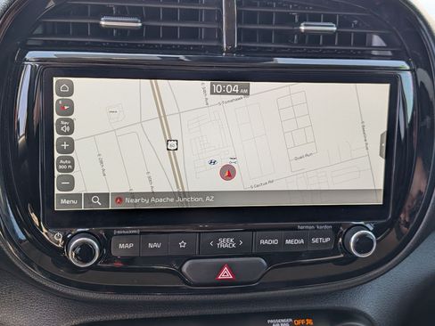 Used 2023 Kia Soul GT-Line w/ GT-Line Technology Package FWD image 19
