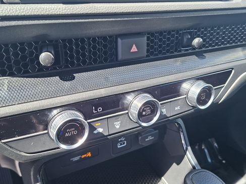 Used 2024 Honda CR-V LX image 14