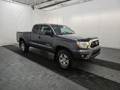 Used 2015 Toyota Tacoma 4x4 Access Cab V6 w/ TRD Off-Road Package