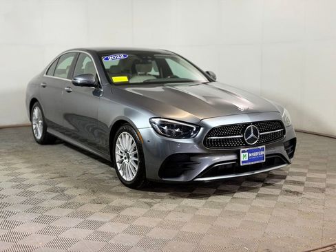 Used 2022 Mercedes-Benz E 350 4MATIC Sedan image 8